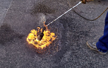 Penstrowed flat roofing repairs